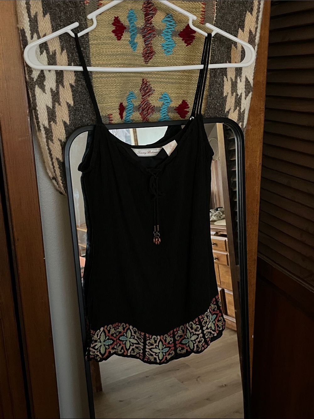 Tommy Bahama 100% silk tank top